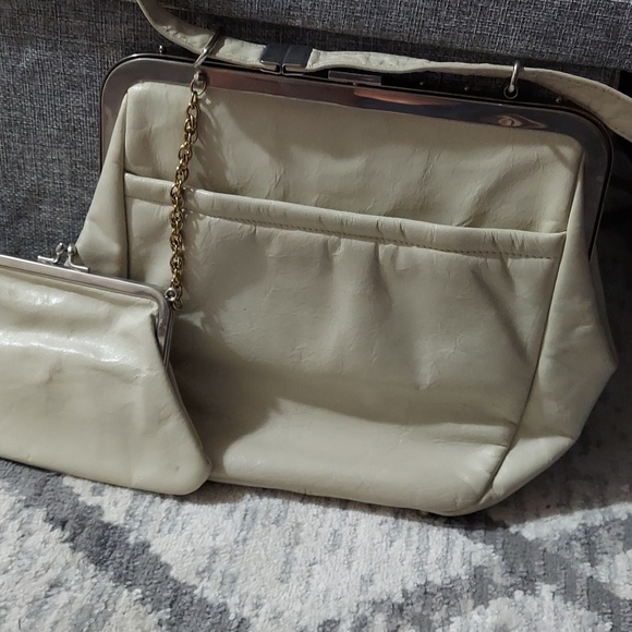 Beautiful Vintage Ruth Salz purse with matching change purse. - Picture 15 of 15